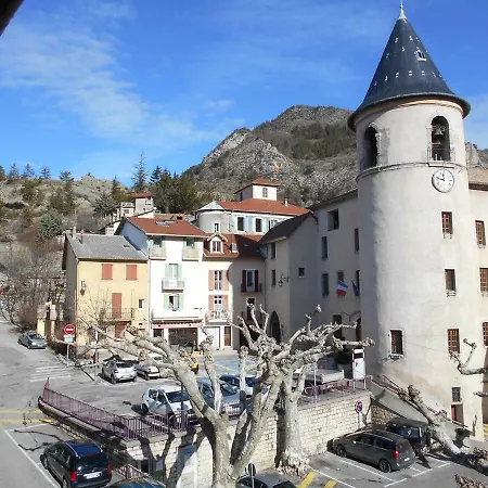 Moderne -appart Hôtel- 3*