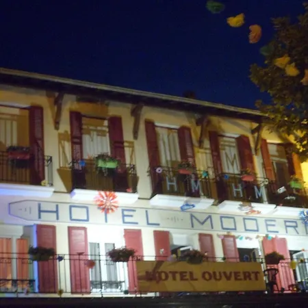 Le Moderne - Location D'appartements A La Nuitee 3* Veynes
